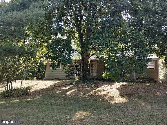 3rd image of 175 Seeley Cohansey Rd