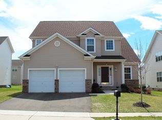34 Willocks Cir, Somerset, NJ 08873