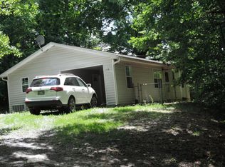 458 McMahan Rd, Pigeon Forge, TN 37863