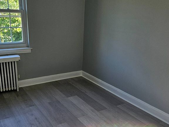2nd image of 184 64th Ave