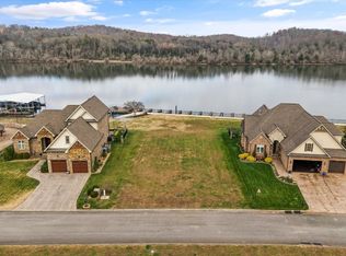 703 Charleston Lgt, Loudon, TN 37774