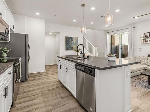 3rd image of 1374 Palo Verde Way