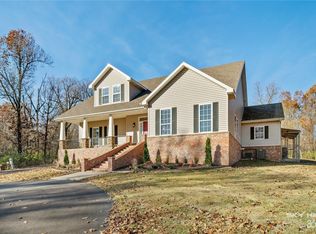 17593 Clear Water Rd, Fayetteville, AR 72704