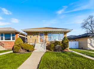 2906 W 82nd St, Chicago, IL 60652