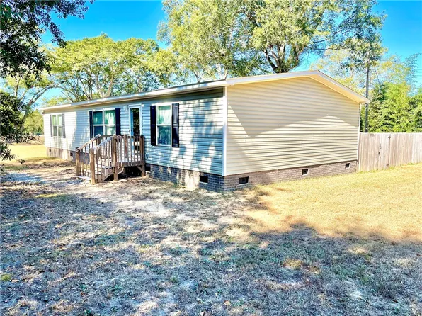 111 Erwin St, Starr, SC 29684