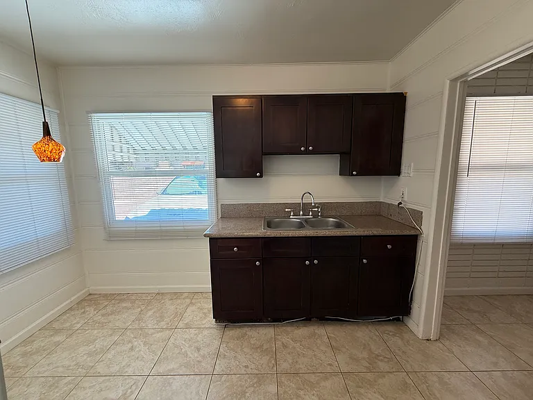4285 1/2 Mobley Ave — Photo 33