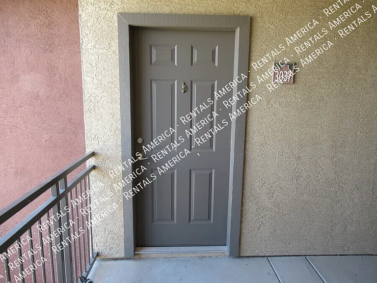 5401 E Van Buren St #3037 — Photo 2