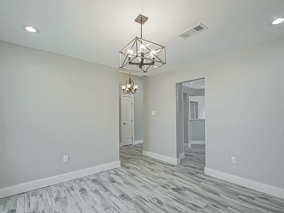 5th image of 109 Gail Dr