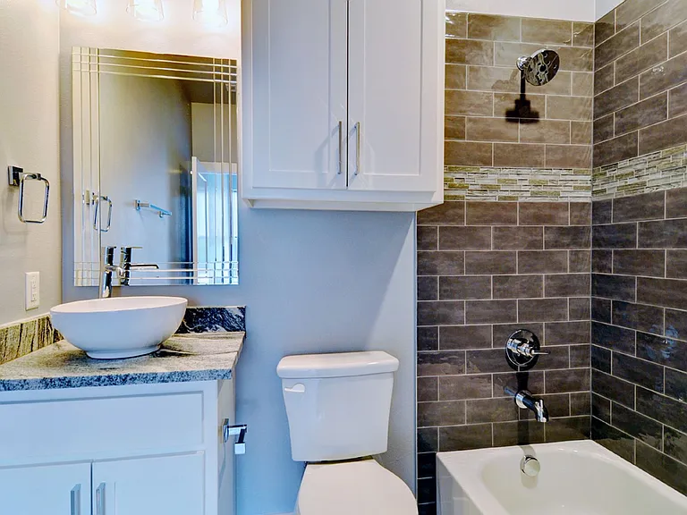 2822 Forest Park Blvd — Photo 63
