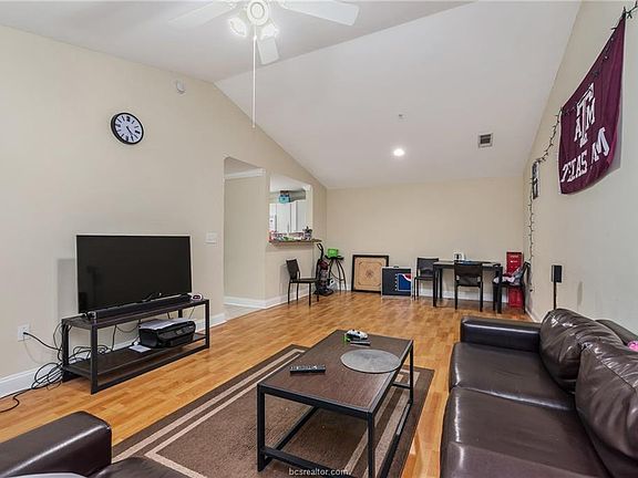4th image of 1725 Harvey Mitchell Pkwy S APT 2434