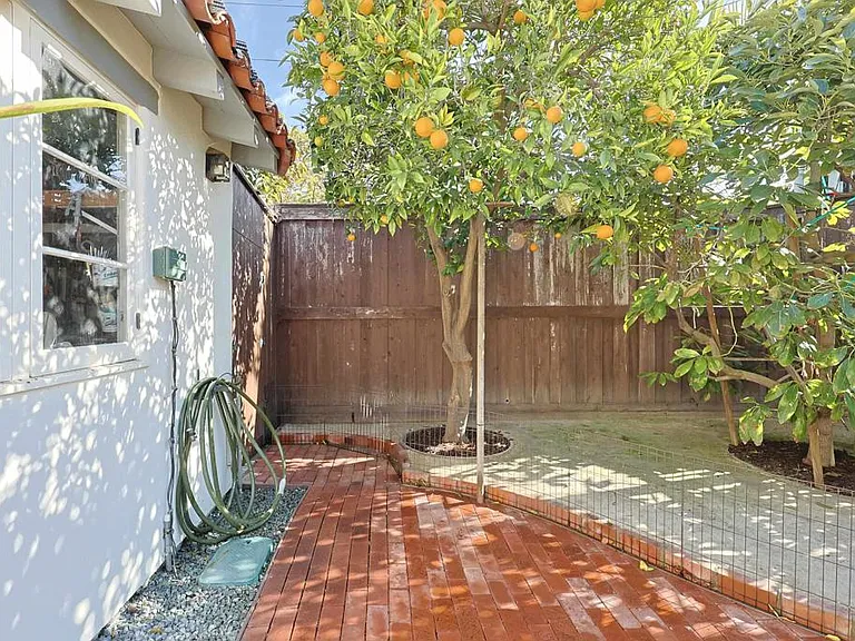 817 Margarita Ave — Photo 44