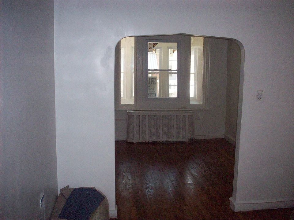2nd image of 1430 S Etting St