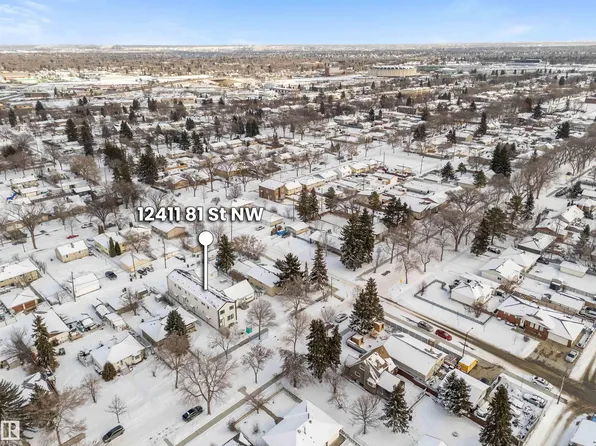 2-81 3rd St NW #12411, Edmonton, AB T6T 2V8