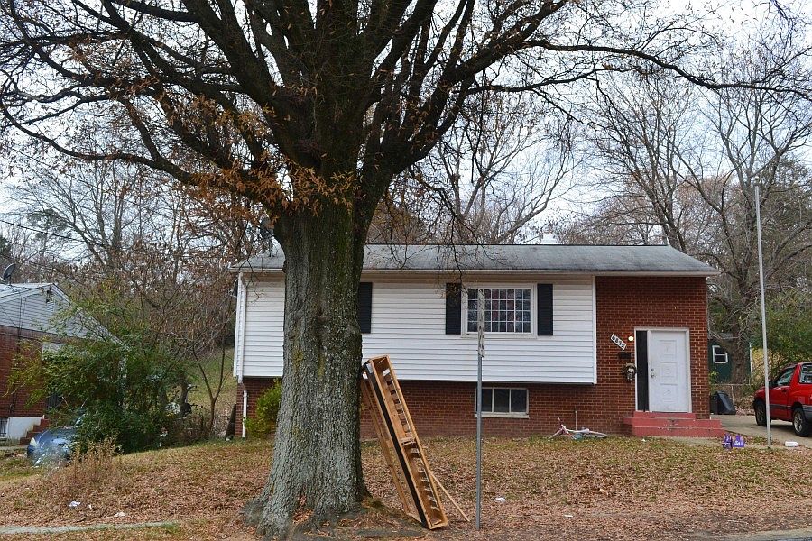 1st image of 6832 Furman Pkwy