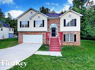 35 Pebble Brooke Ct, Covington, GA 30016
