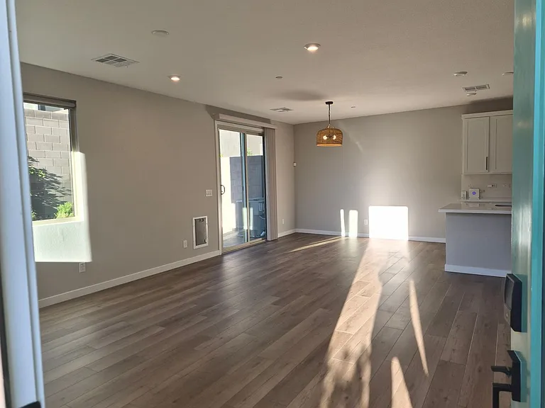 11929 Glide Reflection Ave — Photo 2