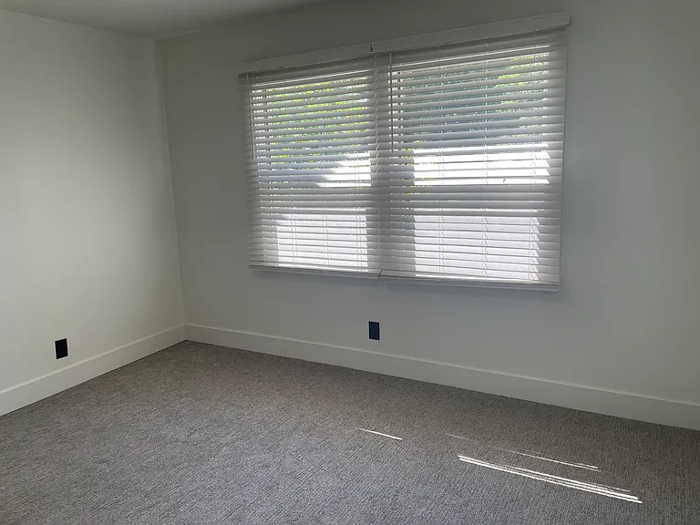 4424 Pierce St — Photo 15