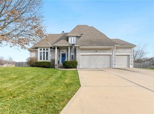 3401 SW Regatta Dr, Lees Summit, MO 64082