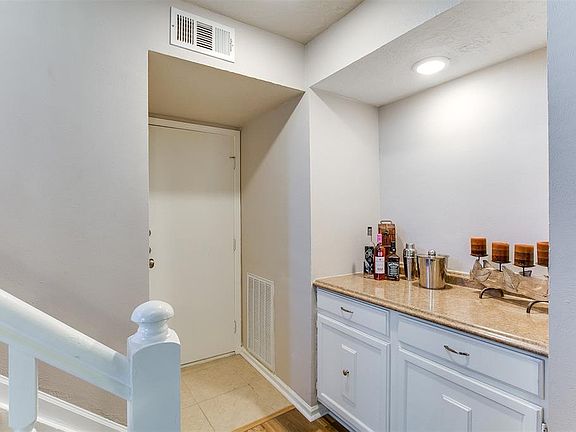 5th image of 1414 Mayweather Ln
