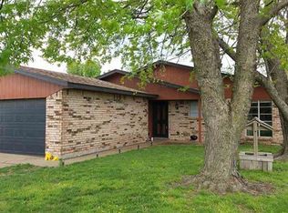 5513 Cedar Ridge Dr, Enid, OK 73703