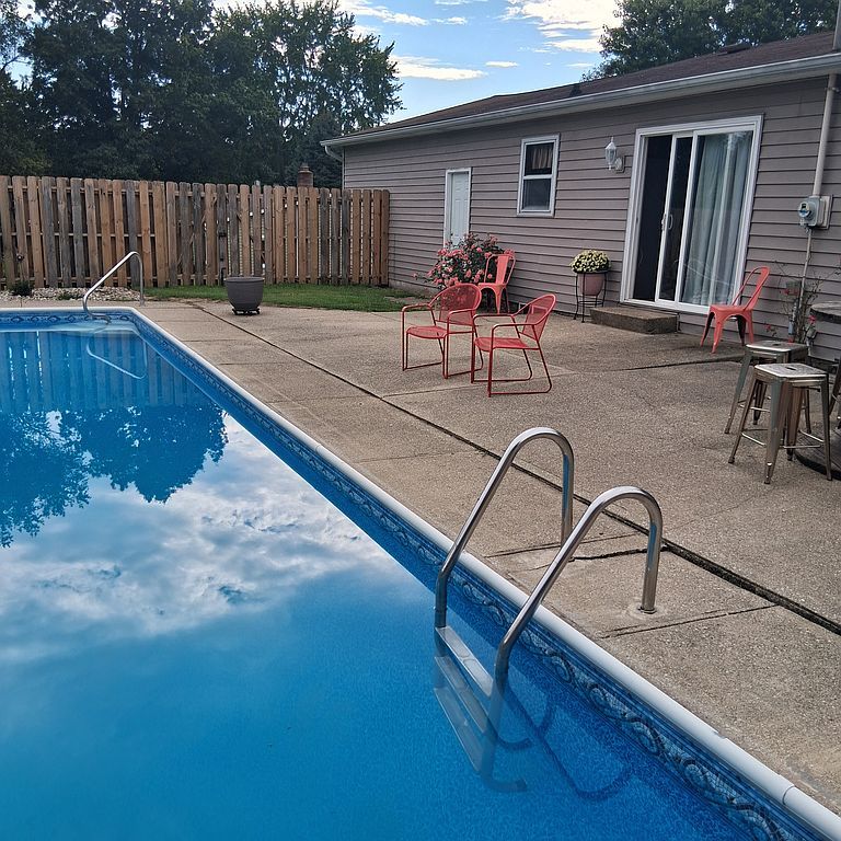 1319 Cedarhurst Rd - Property Image