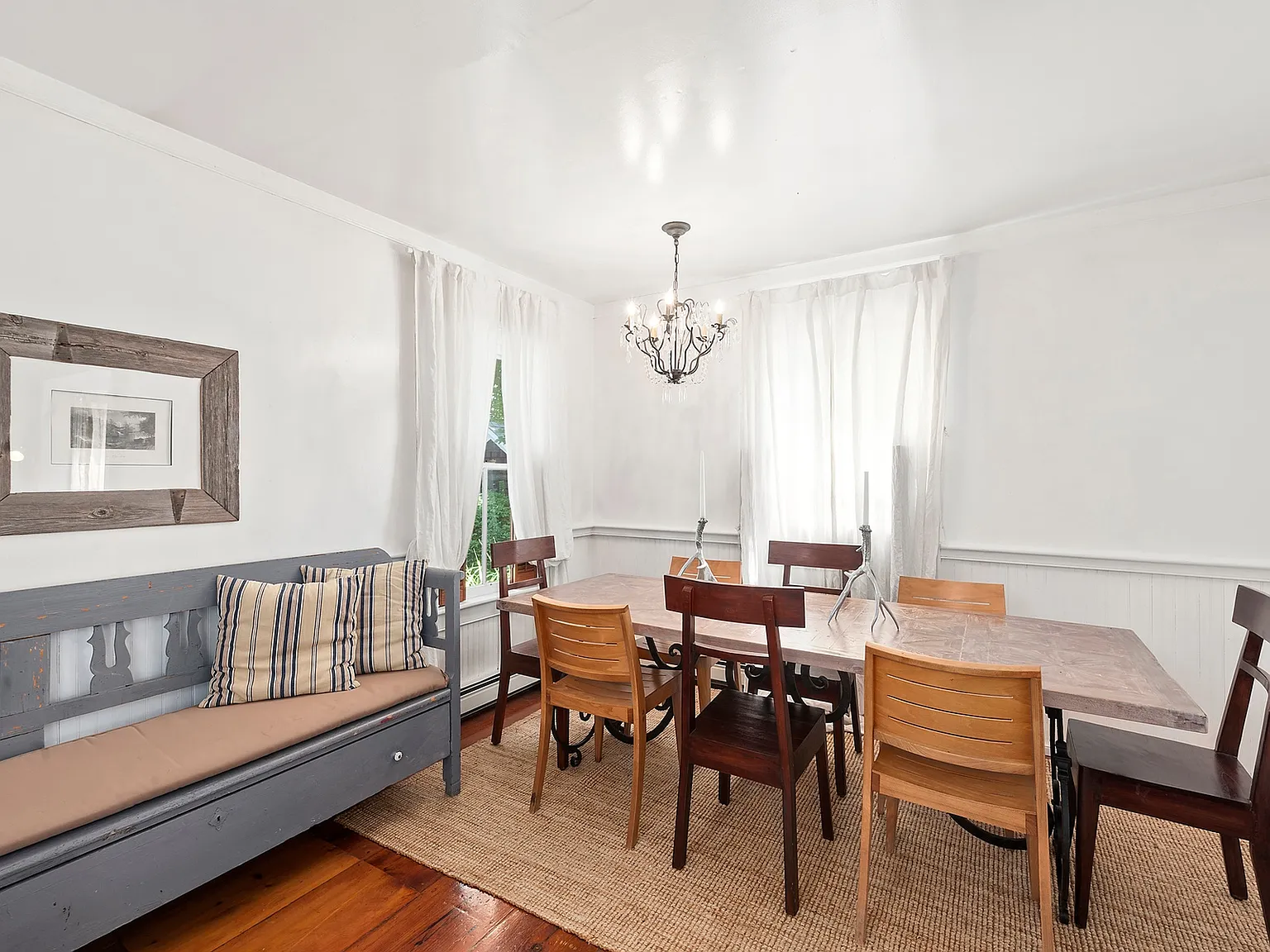 Fabulous Sag Harbor Village Rental — Photo 3