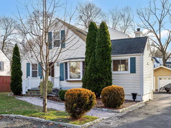 3 Cutrone Road, Norwalk, CT 06850