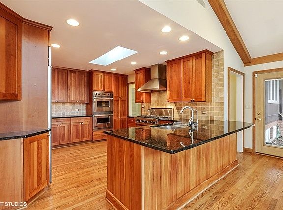 4th image of 238 Brookdale Ln