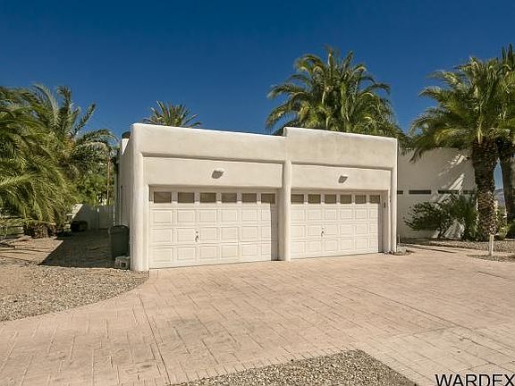 2nd image of 63 Acoma Blvd S