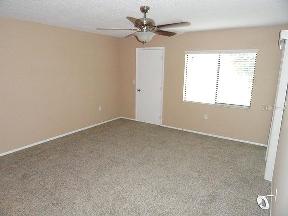 4th image of 208 Mary Dr #208