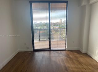 2301 SW 27th Ave APT 702, Miami, FL 33145