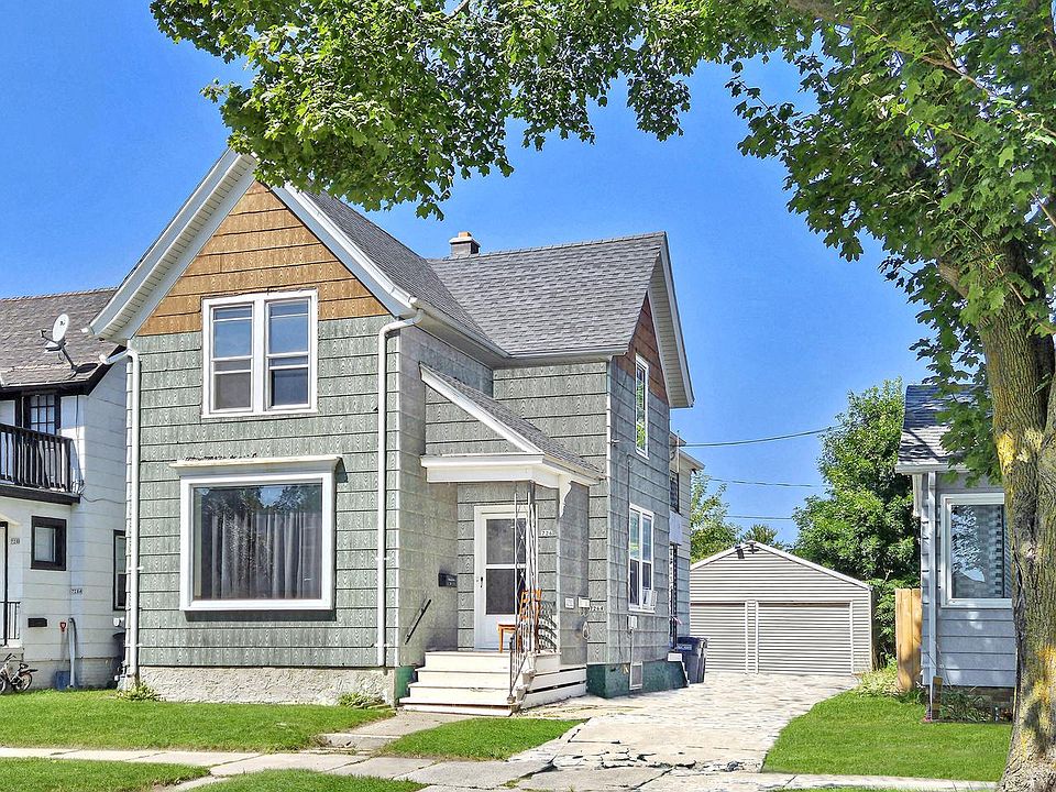1st image of 726 Superior AVENUE