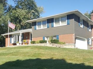 701 W Hawthorne Blvd, Wheaton, IL 60187