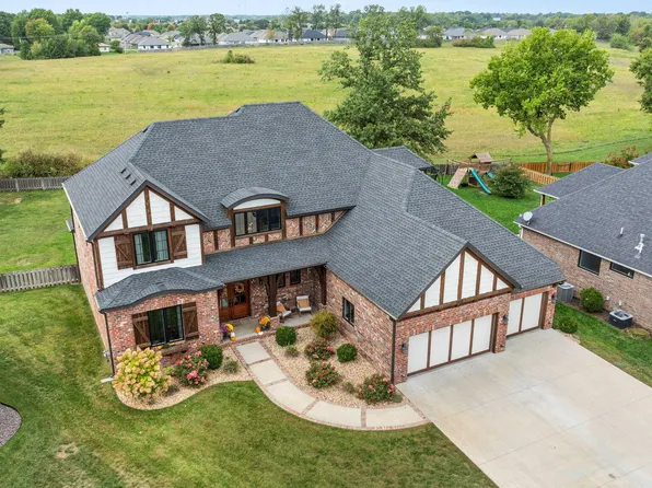 1373 N Rockingham Avenue, Nixa, MO 65714