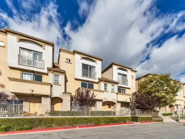 5200 Premiere Hills Cir APT 244, Woodland Hills, CA 91364