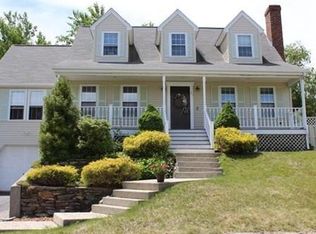 43 Fox Meadow Dr, Worcester, MA 01602