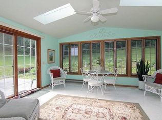 W11067 Deer Run Dr, Lodi, WI 53555