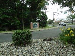100 College Dr #100, Edison, NJ 08817