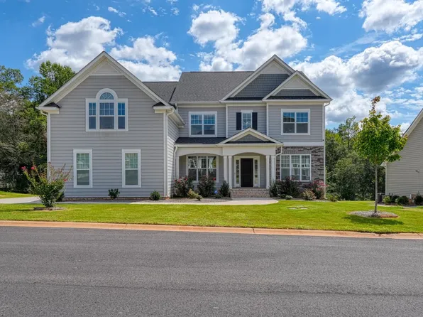 727 Enoree River Pl, Greer, SC 29651