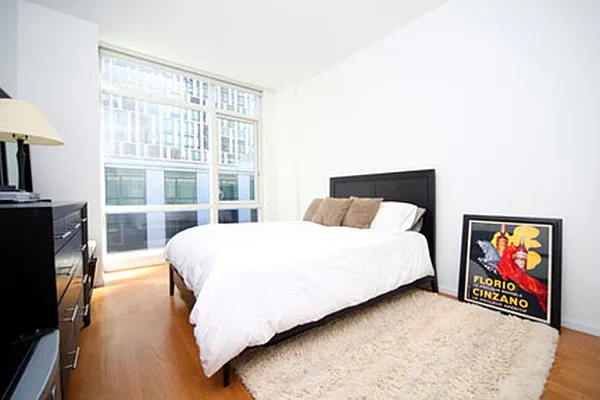 Rented by Merle K. Barash Real Estate, Inc. | media 20