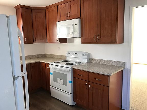 4th image of 812 Sevely Dr