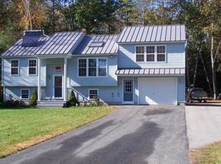 21 Simpson St, Wells, ME 04090