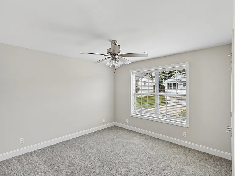 2429 Union Pointe Ln — Photo 21