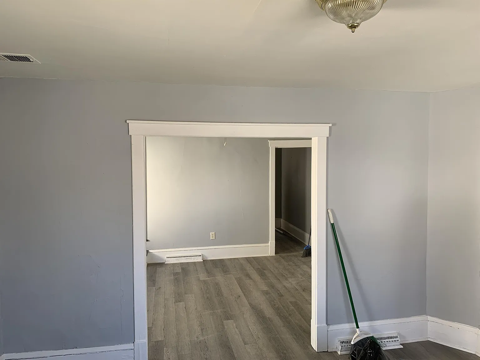 111 North Kentucky Avenue - 1 — Photo 3