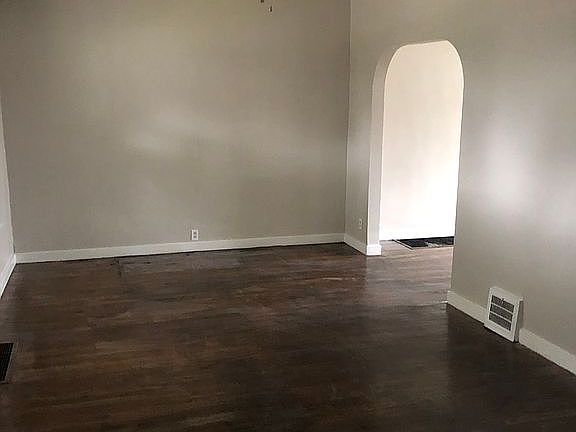 4th image of 9509 Park Heights Ave