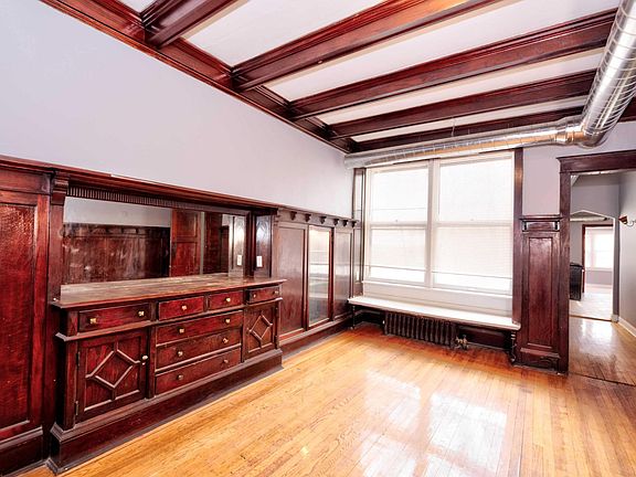 2nd image of 5120 S Michigan Ave #2R