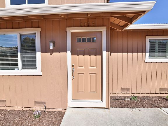 5th image of 1327 Essex Way #0