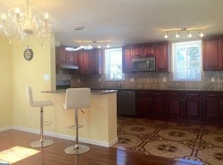3839 Ronnald Dr, Philadelphia, PA 19154