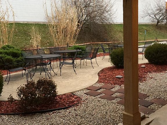 2nd image of 6396 Osage Beach Parkway