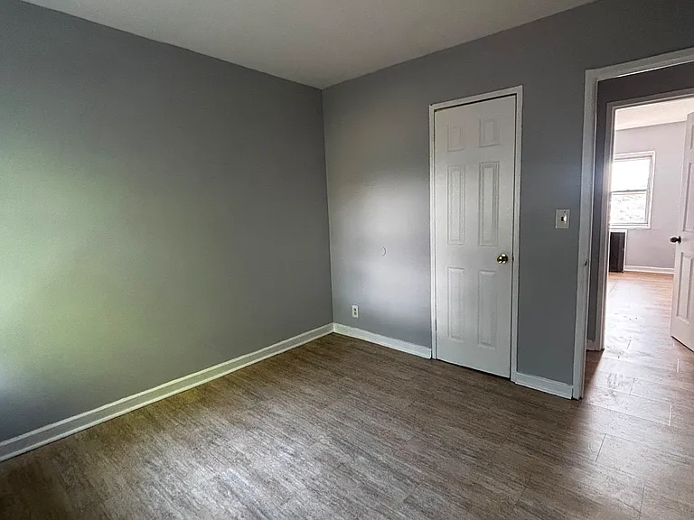 70 Crawford St #14 — Photo 6